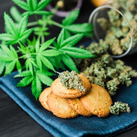 Colômbia emite regulamento para uso de derivados de cannabis em alimentos
